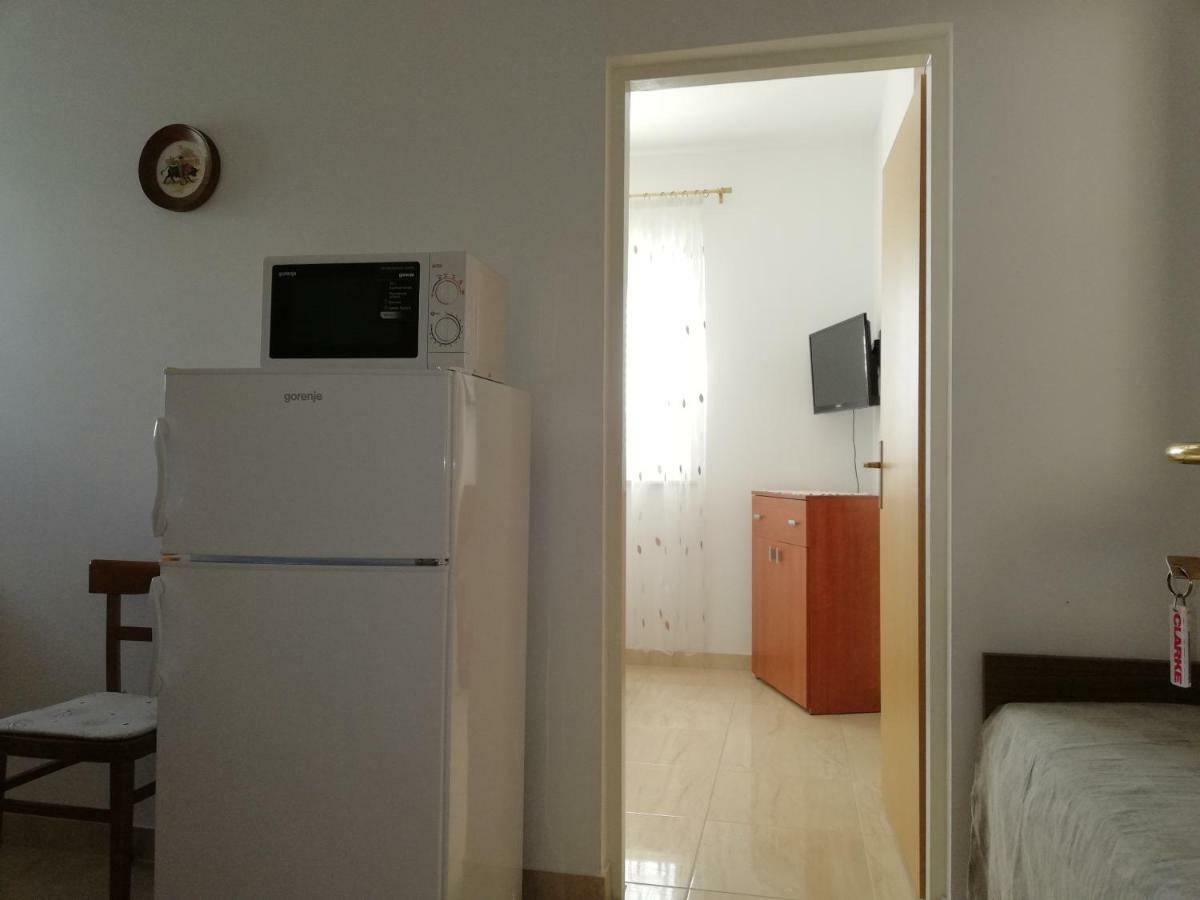 Apartment Ivo Mazic セレセル エクステリア 写真